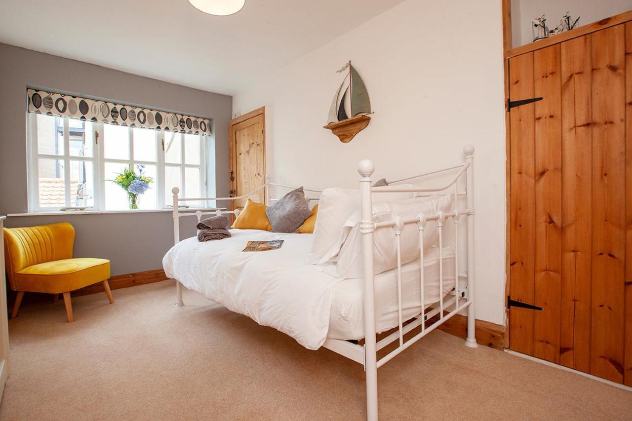 Farndale Cottage Уитби Экстерьер фото
